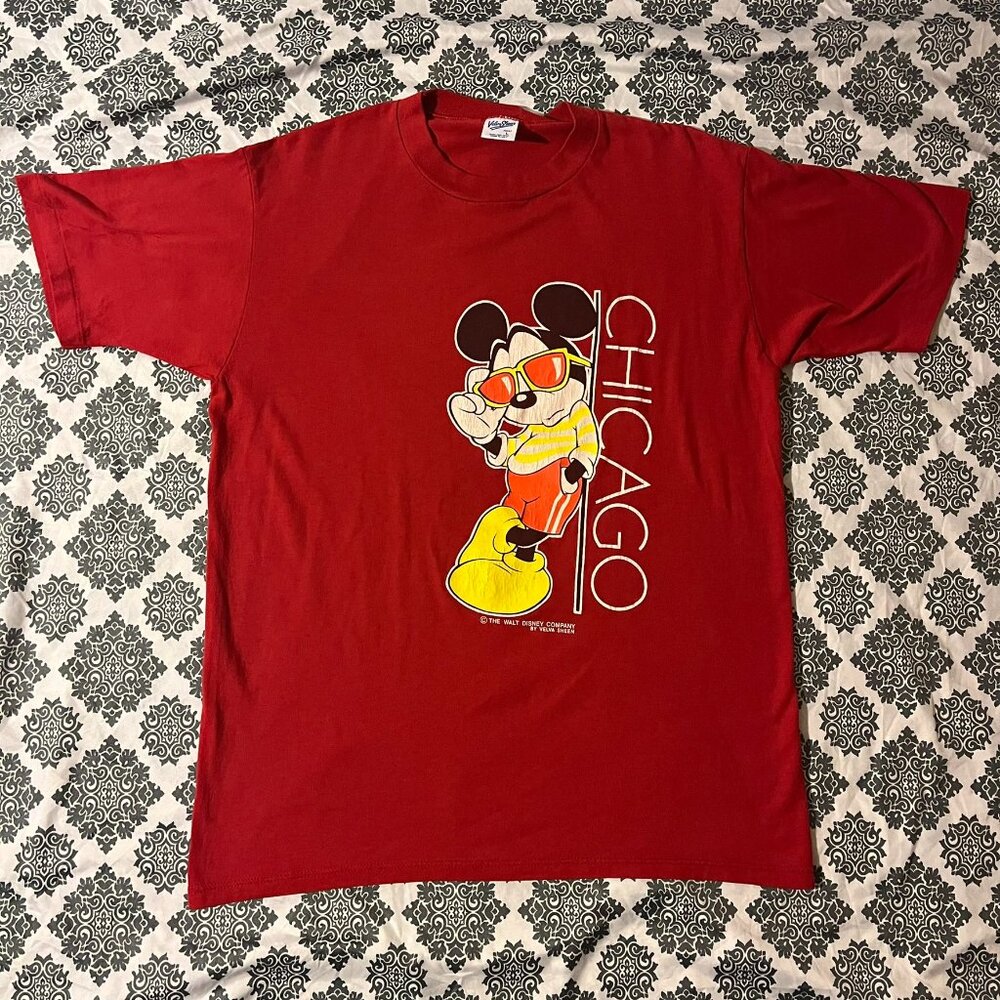 Vintage 90s Mickey Mouse Disney Chicago Single Stitched Red Destination Tee